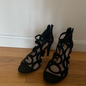 Kelly and Katie Strappy Black Heels